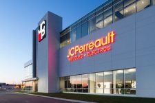 5 Cartes-cadeaux JC Perreault de 10000$ chacune à remporter