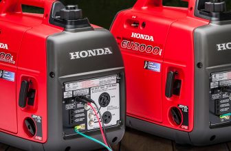 Une tondeuse à gazon et une génératrice portative Honda à remporter